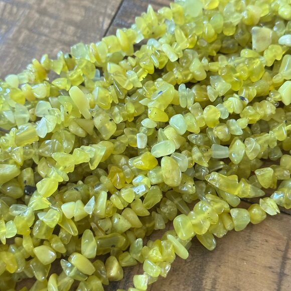 Olive Jade Chip Bead Strand - 5-8mm - Picture 1 of 4
